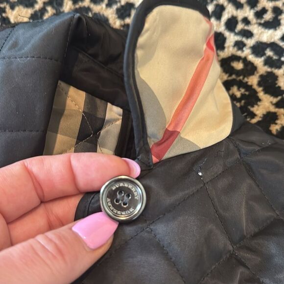 Burberry Children Black Diamond Quilted Jacket in size 5 youth - Picture 10 of 10